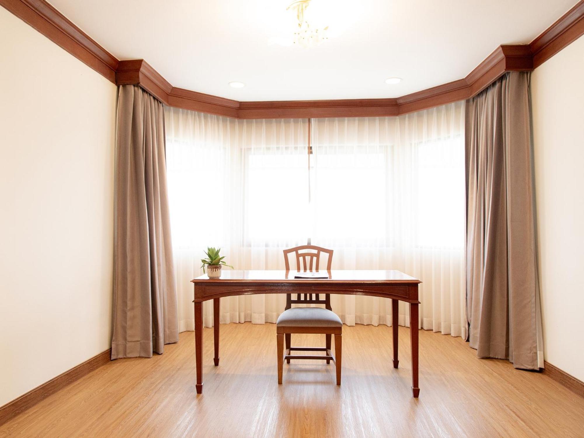 Fortune River View Hotel Nakhon Phanom Exterior photo